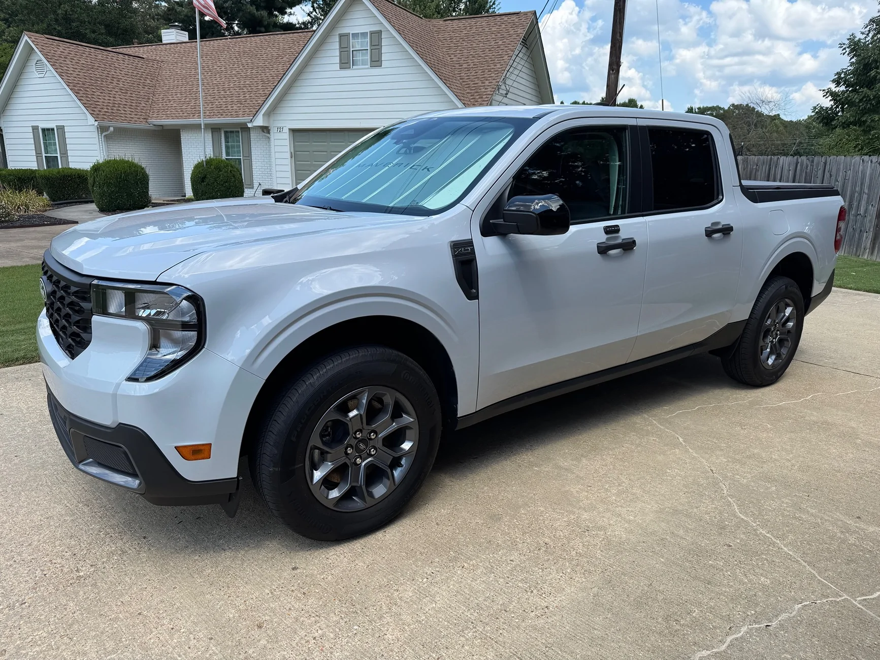 Ford Maverick New Space White XLT Hybrid IMG_1787