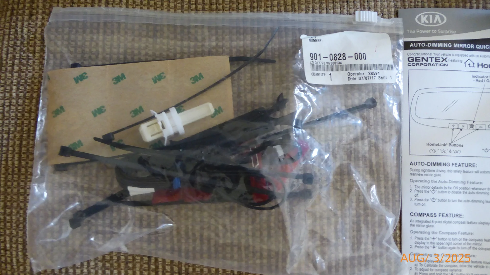 Ford Maverick SOLD Kia Gentex Auto-dimming Mirror - $30 P1010281
