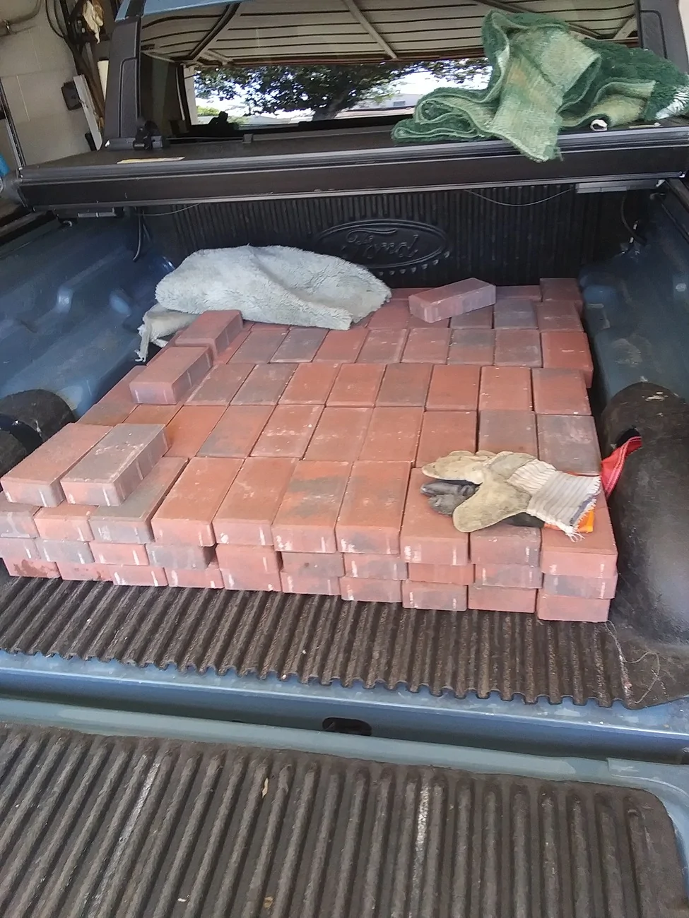Ford Maverick Weight in the back / bed -- 470 lbs load ok? 20240407_120450