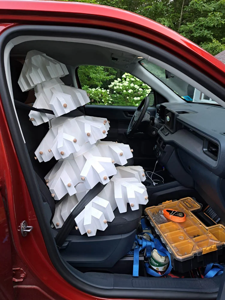 Ford Maverick Maverick goes (hauling) to the Fair loadfloor load3