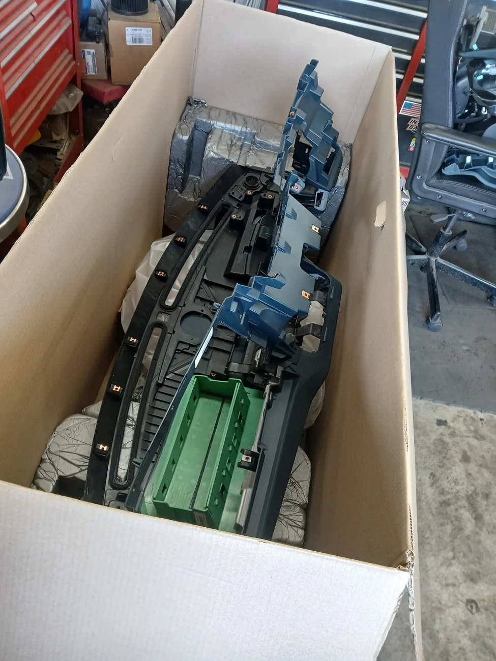Ford Maverick Dash rattle 2023 maverick hybrid xlt . 20250812_172806