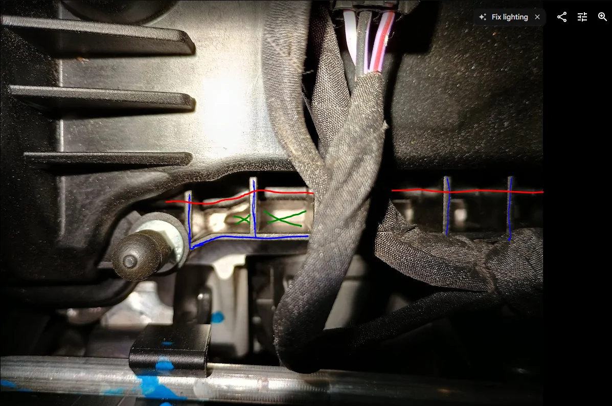 Ford Maverick Gap in valve cover? 1755758317844-63