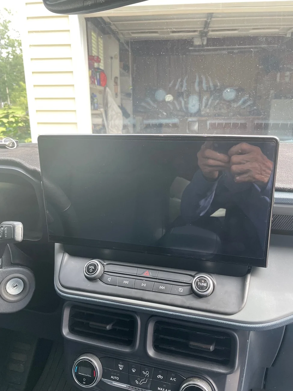 Ford Maverick 8" screen (Sync 3) upgraded to 12" screen (Sync 4) IMG_5422