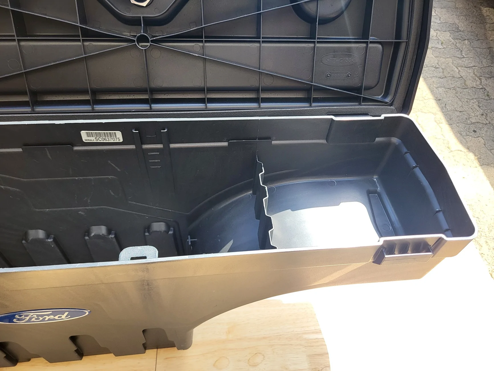 Ford Maverick Various items: Folding bed cover, elevate t-slot rails, Rhino rack bars 20250824_143835