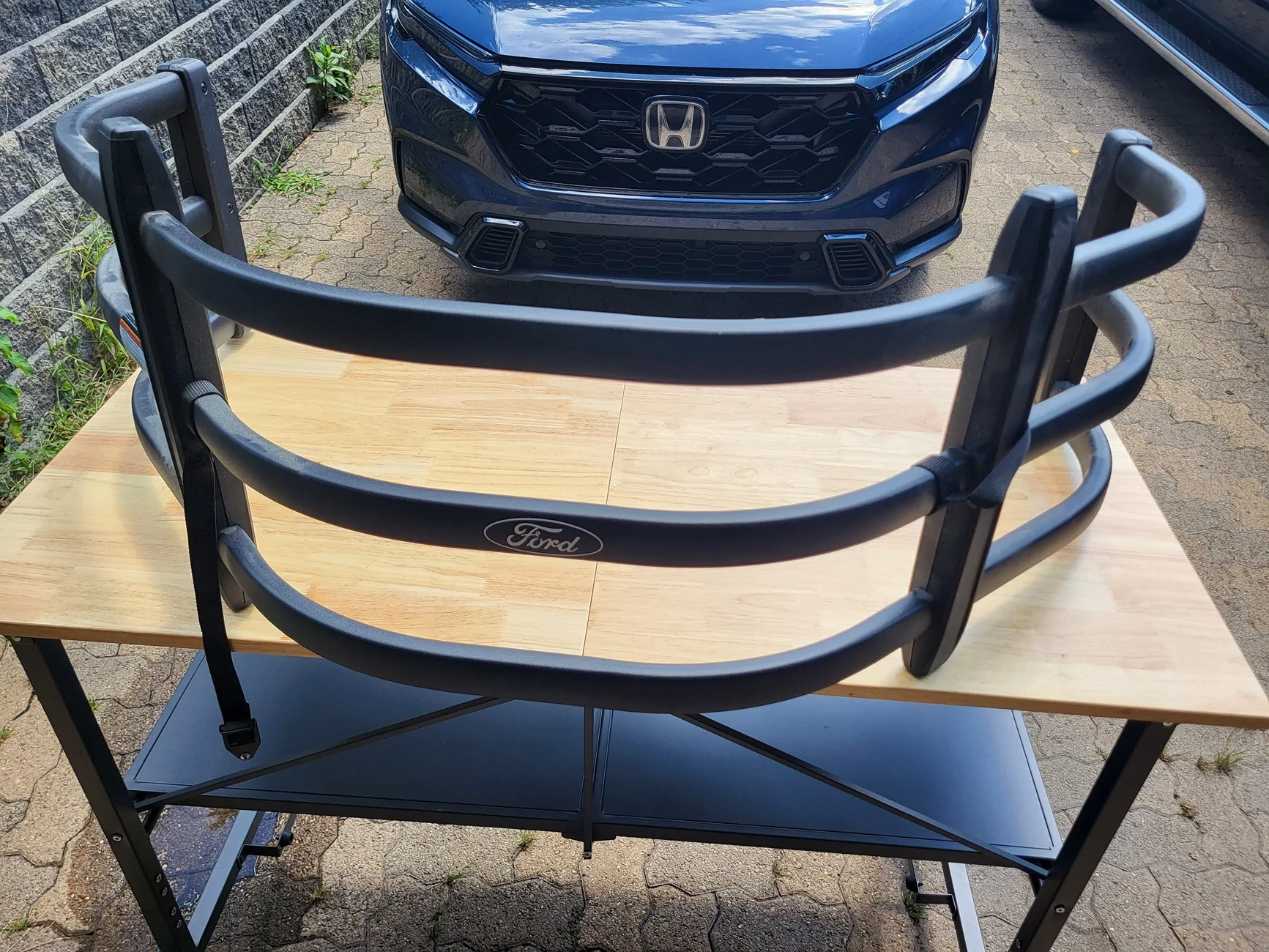 Ford Maverick Various items: Folding bed cover, elevate t-slot rails, Rhino rack bars 20250824_141156