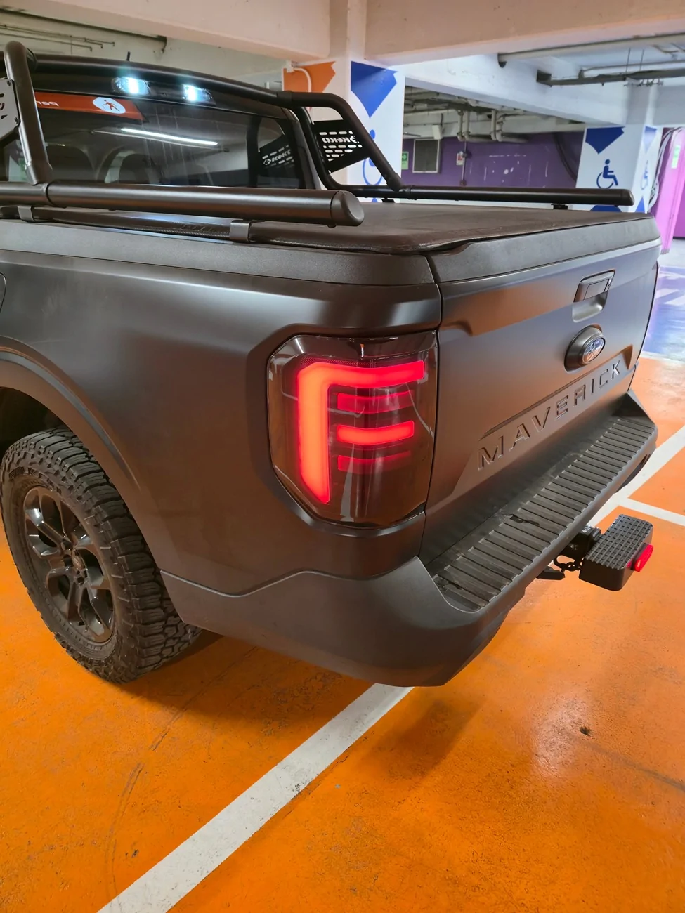 Ford Maverick New Tail and Side light XLT photostudio_1756077966064