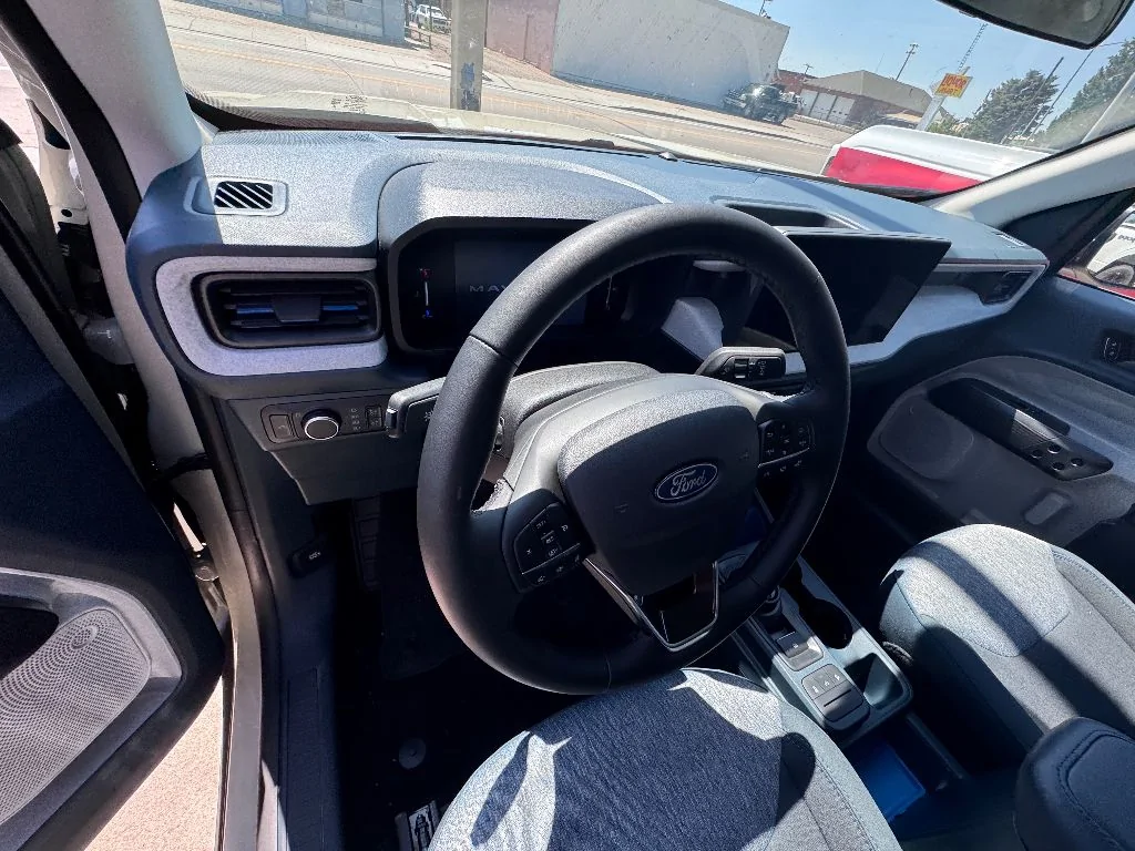 Ford Maverick 2025 Maverick XLT in Sand Tan available ($1000.00 off MSRP) F5112-D816626002026A233C67718D629A1996