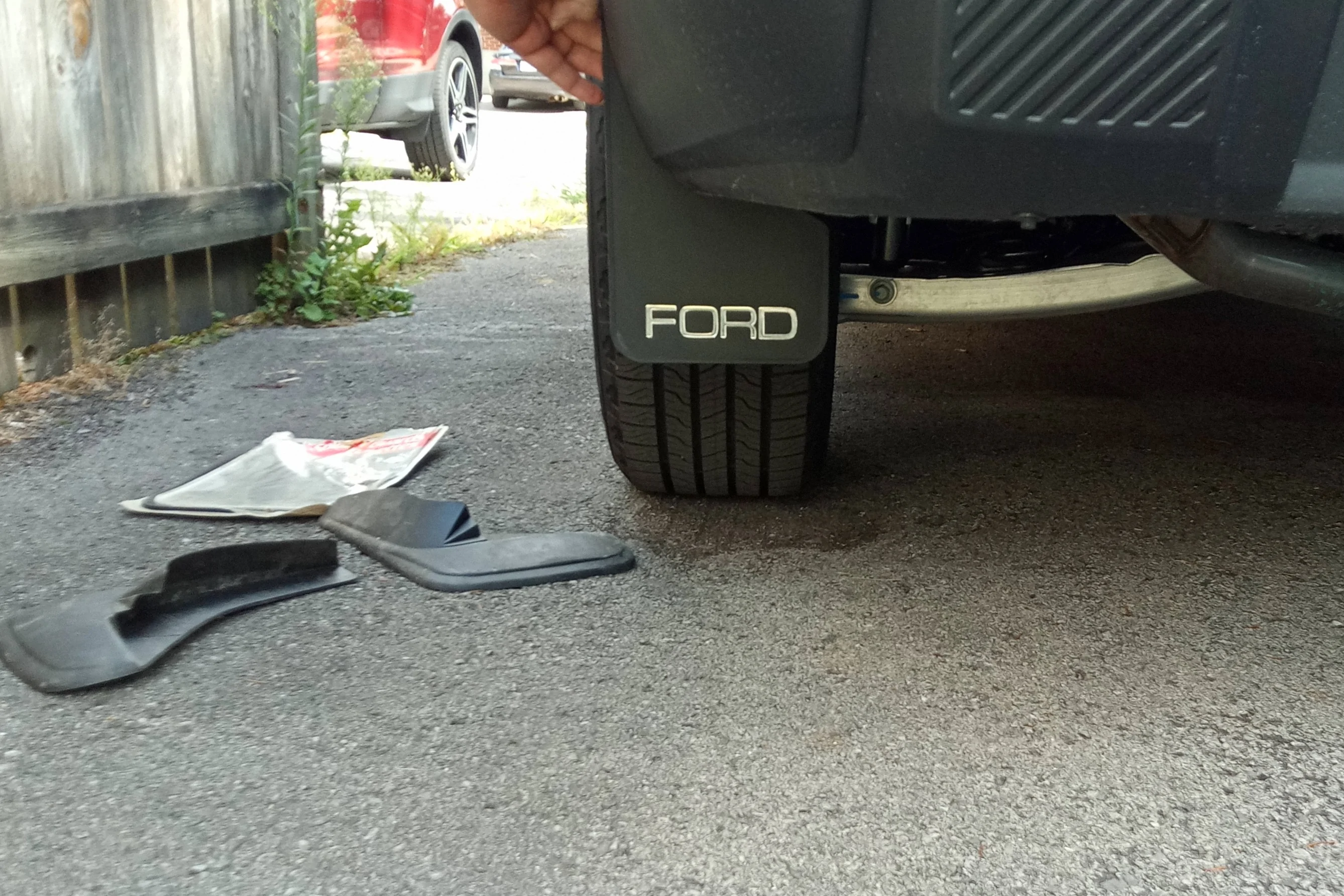 Ford Maverick Opinions sought, mud flaps... flappyfun