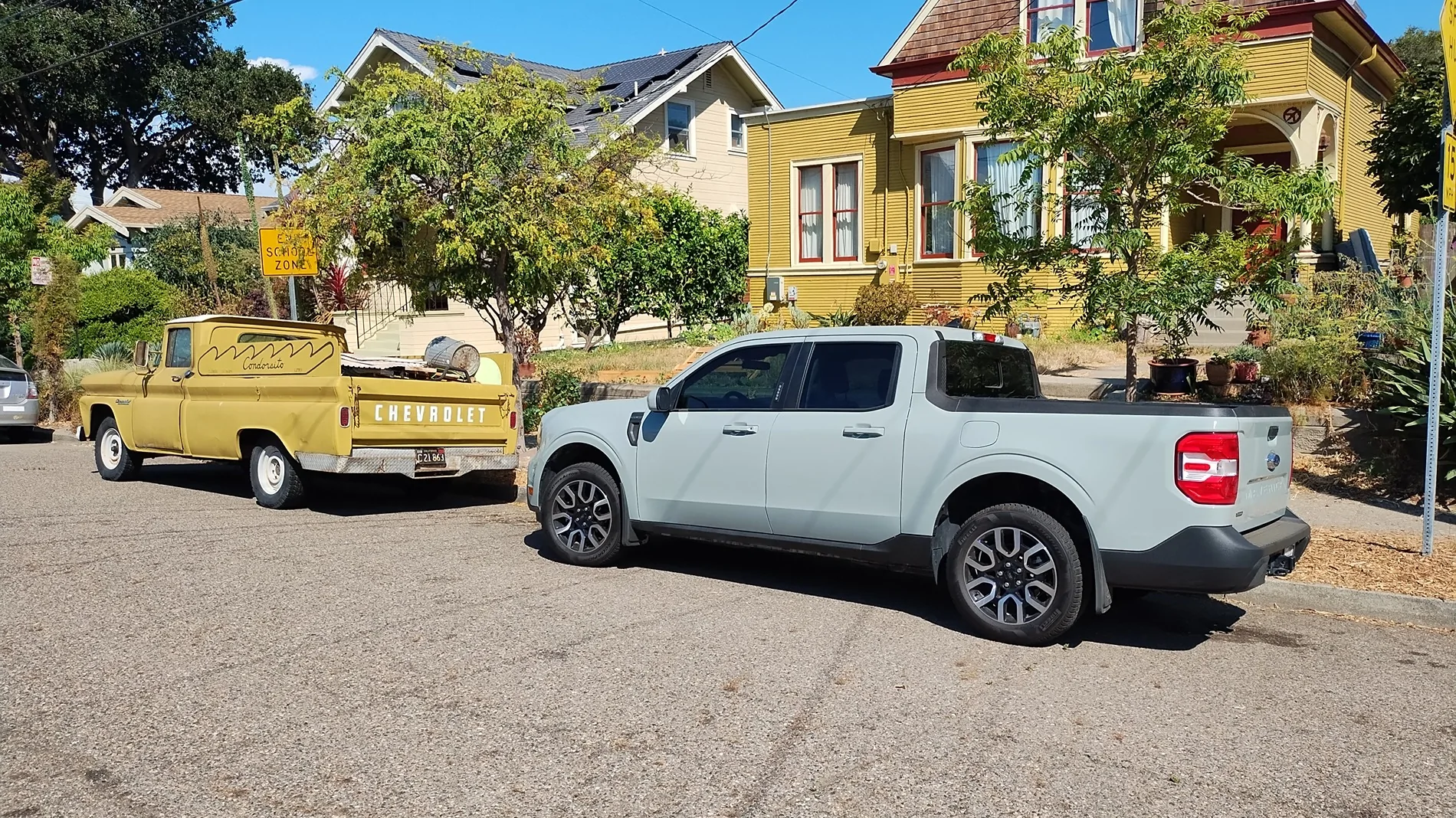Ford Maverick Post your Maverick next to ridiculously large trucks - photos thread 1000006718