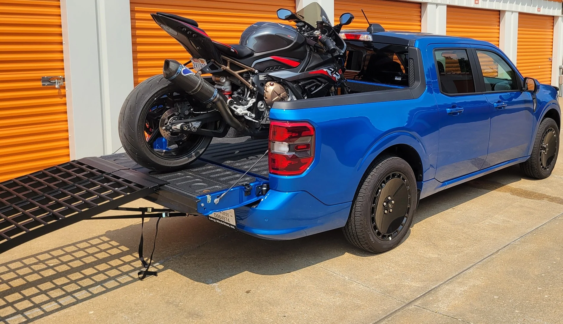 Ford Maverick Show your LOBO doing pickup things (hauling/towing stuff) 20250823_145932