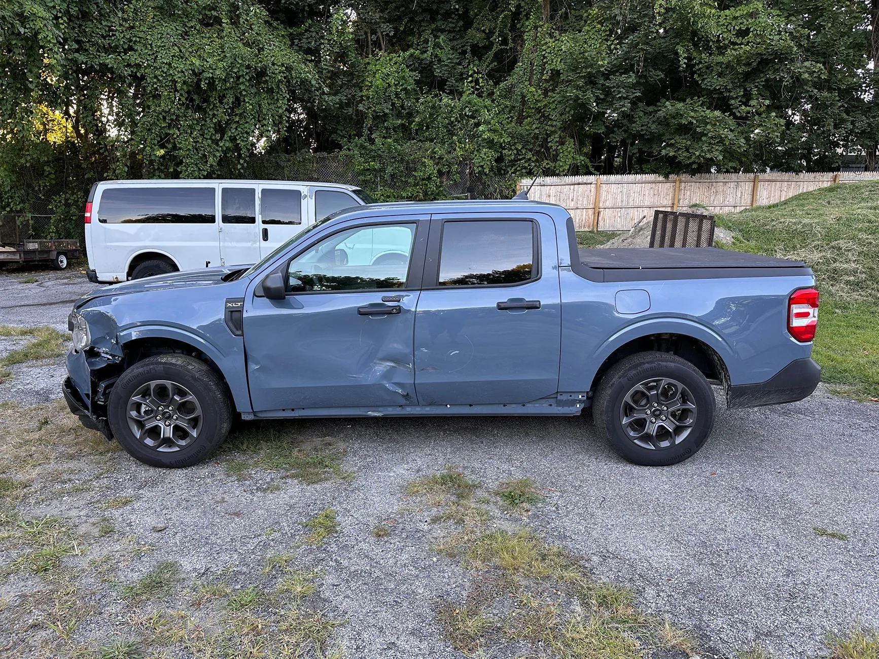 Ford Maverick Salvage- 2024 Hybrid XLT Azure, Copilot $14K IMG_2920