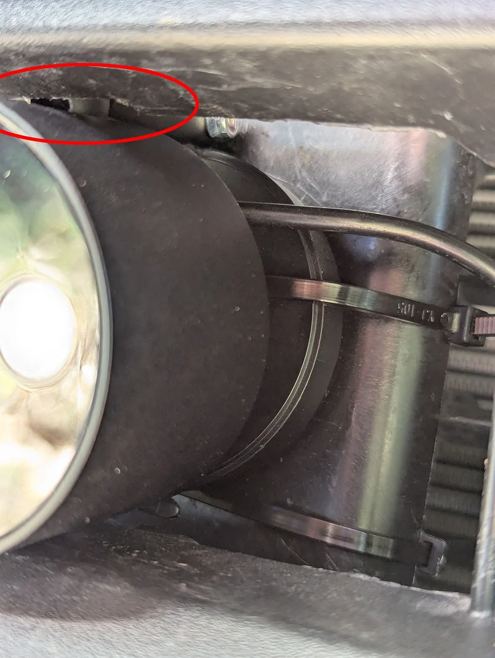 Ford Maverick Installed outdoor WIFI cameras to front grille and truck bed and... PXL_20250830_183305596