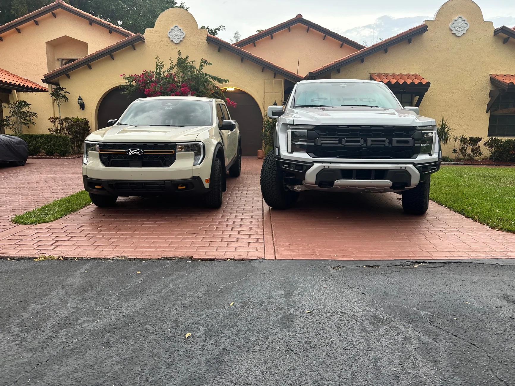 Ford Maverick F350 Super Duty beside my Maverick IMG_1648