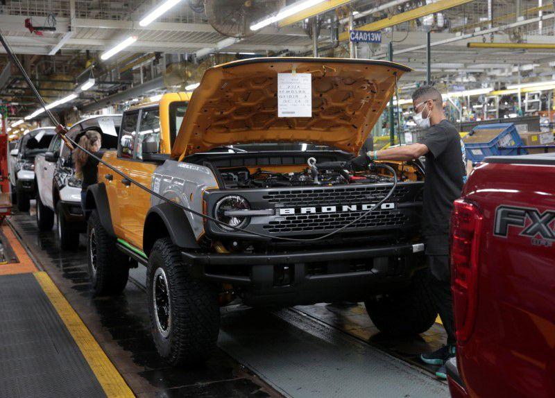 Ford Maverick Production and trim priority BEJKET77TZNHFI5MHTLYTYBYWI