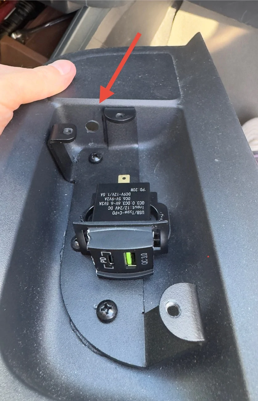 Ford Maverick 8" screen (Sync 3) upgraded to 12" screen (Sync 4) IMG_3336