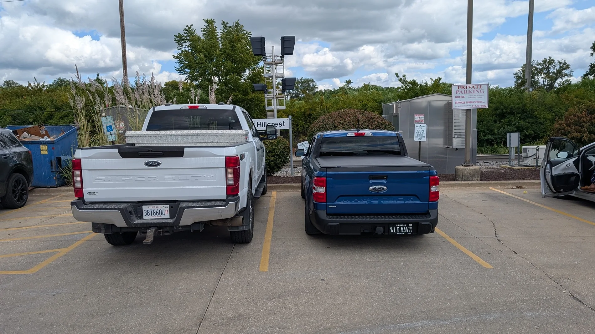 Ford Maverick Post your Maverick next to ridiculously large trucks - photos thread PXL_20250906_183550256