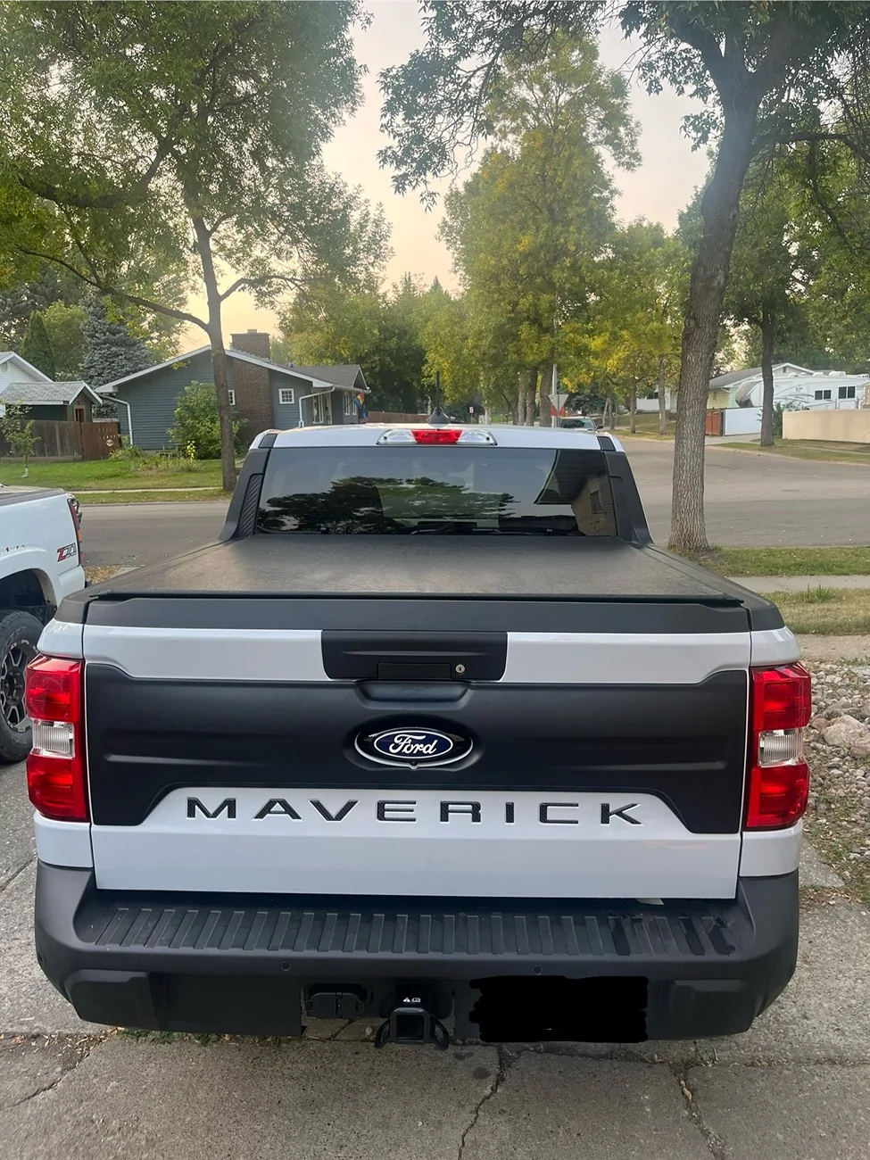 Ford Maverick 25 Tailgate Appliqué, Letters & Toneau. IMG_3473