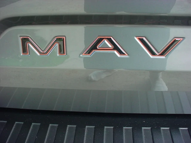 Ford Maverick Best color Tailgate letters DSC08172