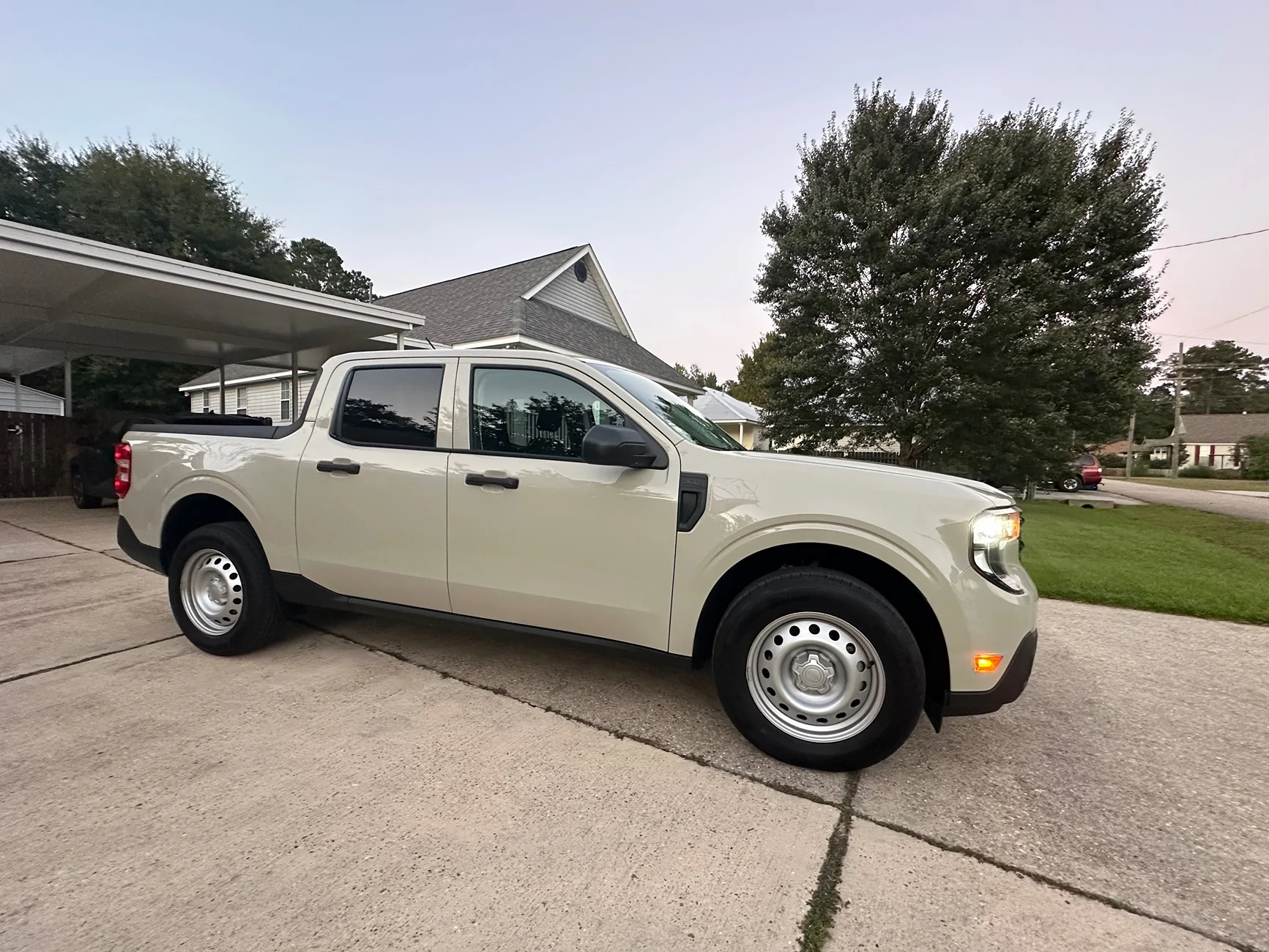 Ford Maverick BUYING MY 1st MAVERICK | Advice Welcome! IMG_2044