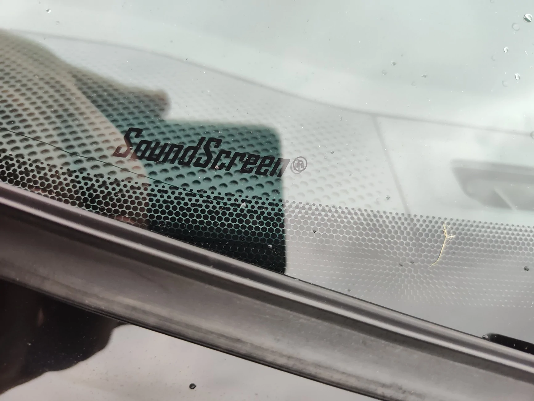 Ford Maverick Windshield part verification IMG_20250922_183509102