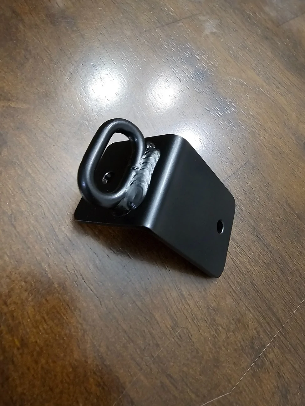 Ford Maverick Dee Zee tailgate assist & tie downs installed 20250806_002258