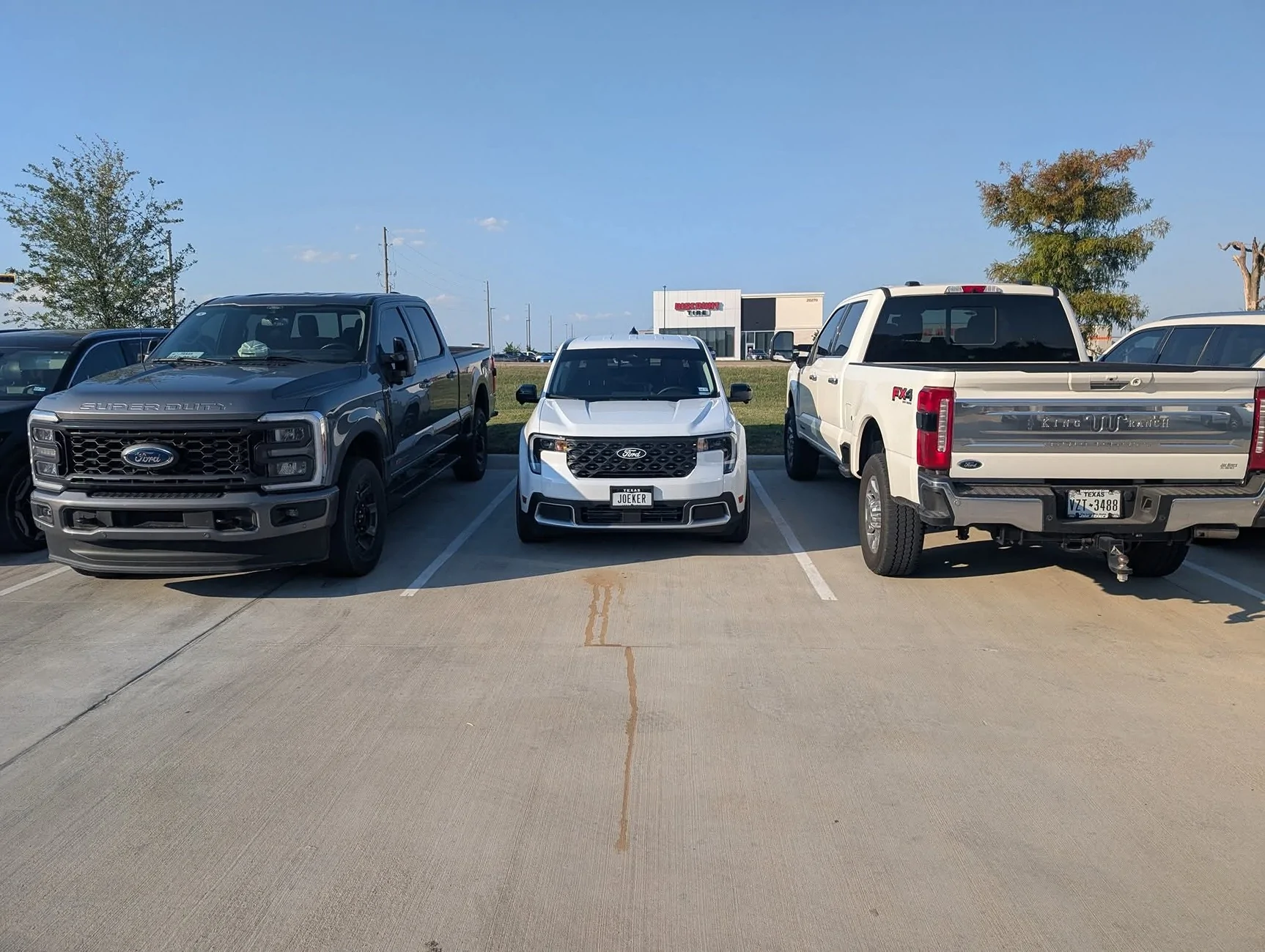 Ford Maverick Post your Maverick next to ridiculously large trucks - photos thread 1000015437