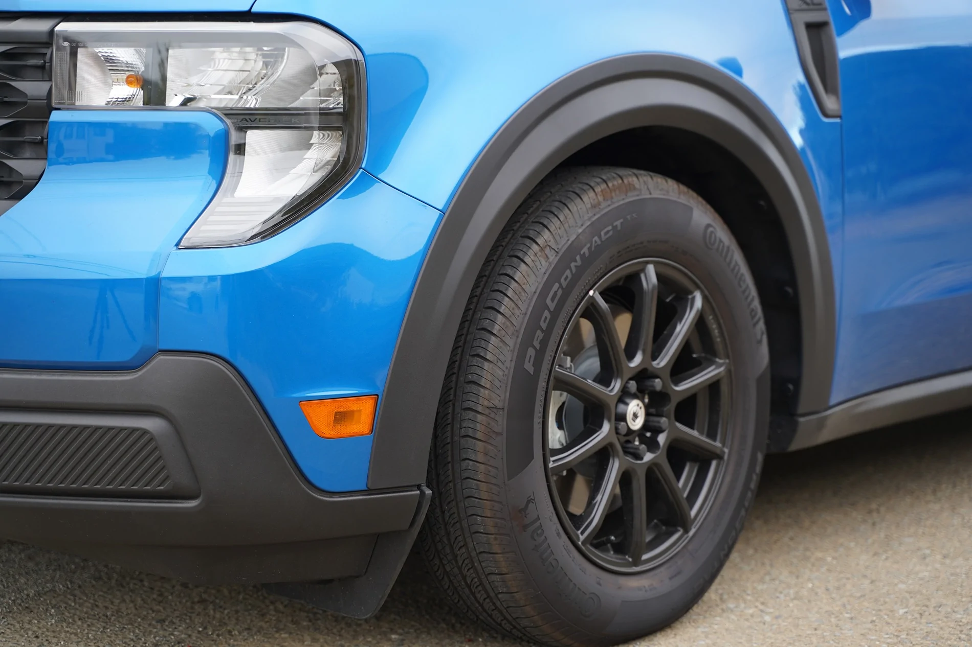 Ford Maverick New member. Lowered 2025 Maverick Hybrid XL Velocity Blue Build, Konig Control Wheels, Mabett Fender Flares and Seat Covers. DSC02499