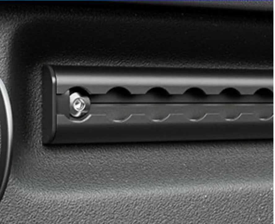 Ford Maverick Trail Rail Retractable Ratchet Strap? IMG_2028