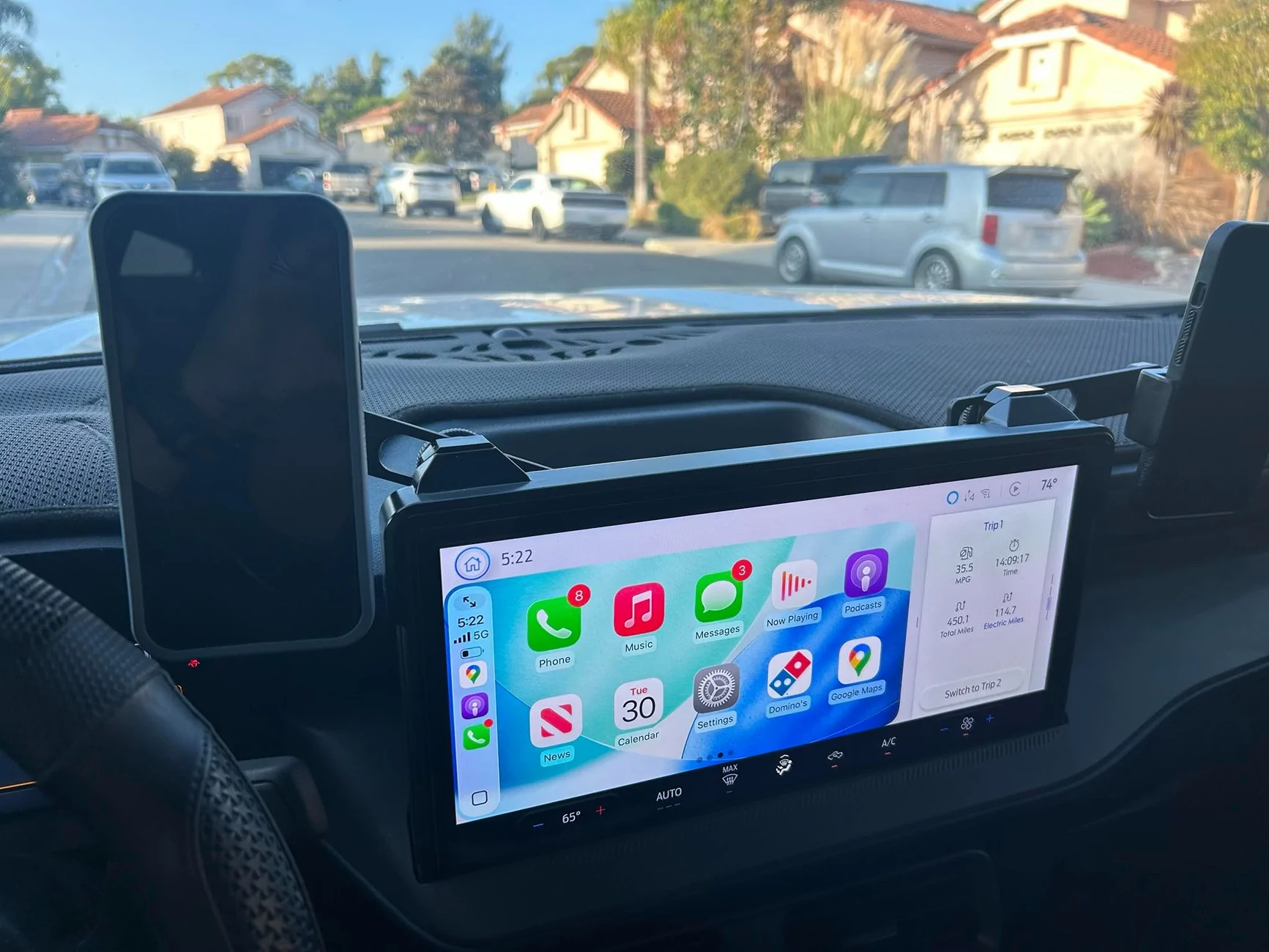 Ford Maverick 🚘 New Product Release | Mabett Dashboard Phone Holder for 2025 Ford Maverick 🚘 _20251016000144_34_6