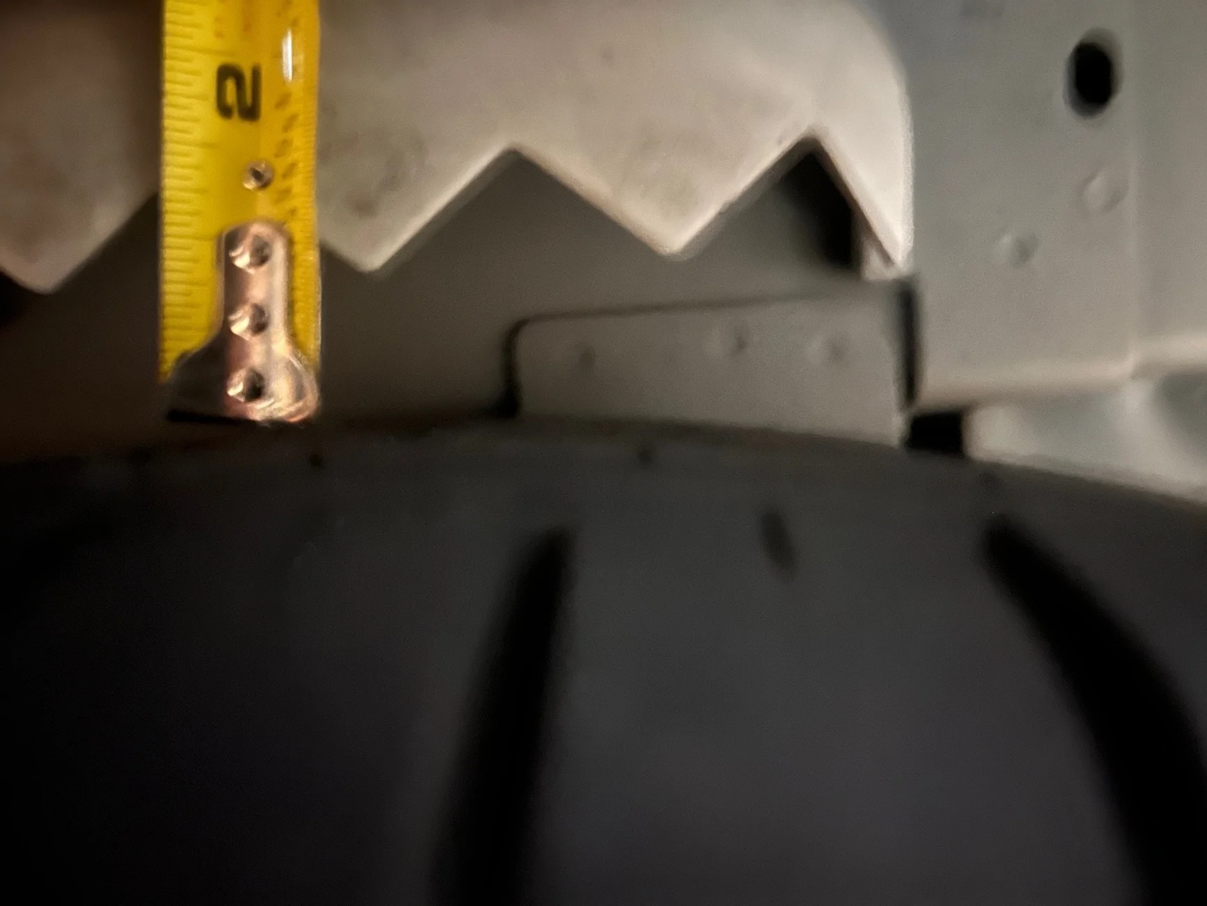 Ford Maverick Spare wheel size Spare clearance puncture bar