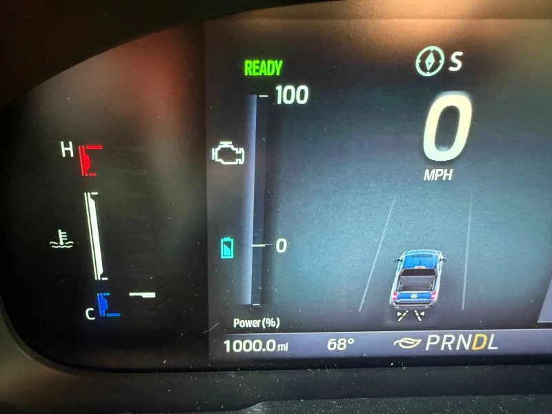 Ford Maverick Simple 2025 XL AWD Hybrid 4K mods 1K Miles sm