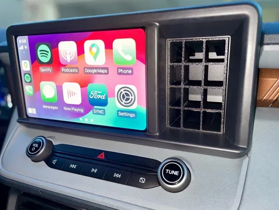 Ford Maverick Why are car companies dropping Apple CarPlay? 1761698327020-ly