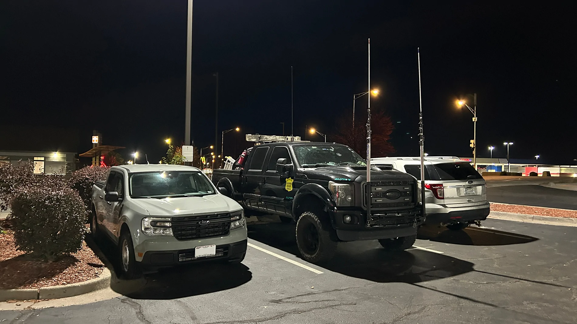 Ford Maverick Post your Maverick next to ridiculously large trucks - photos thread IMG_3858a