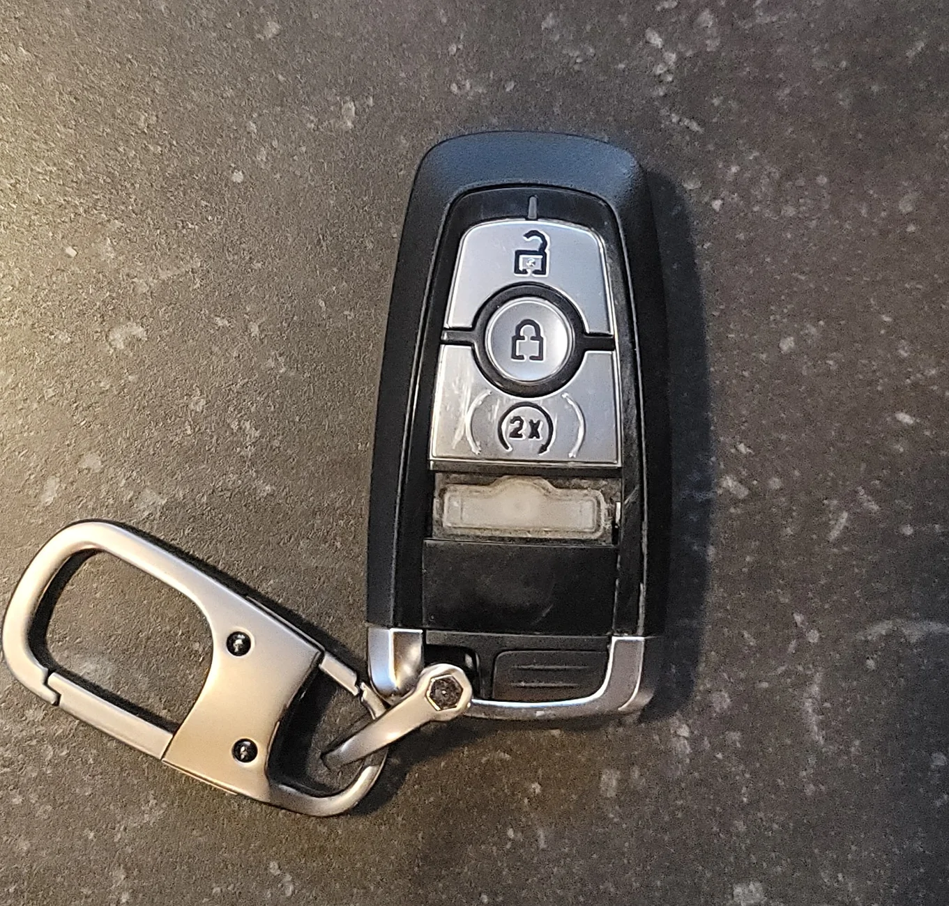 Ford Maverick Key fob...poor design? 20251102_070010