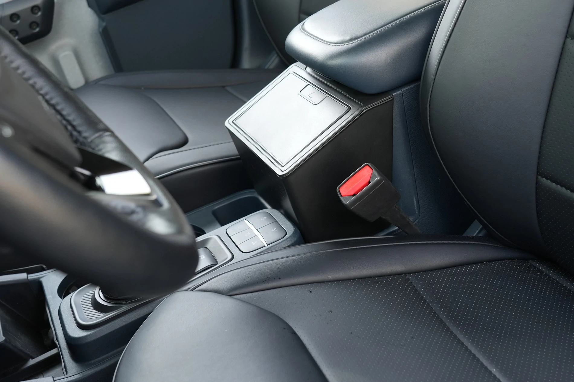 Ford Maverick NEW RELEASE: Mabett Lidded Console Trash Can for Ford Maverick! lQDPJwMIjo2_JfvNDADNEgCwpqvs3LoirBAI57N8cWlBAA_4608_3072