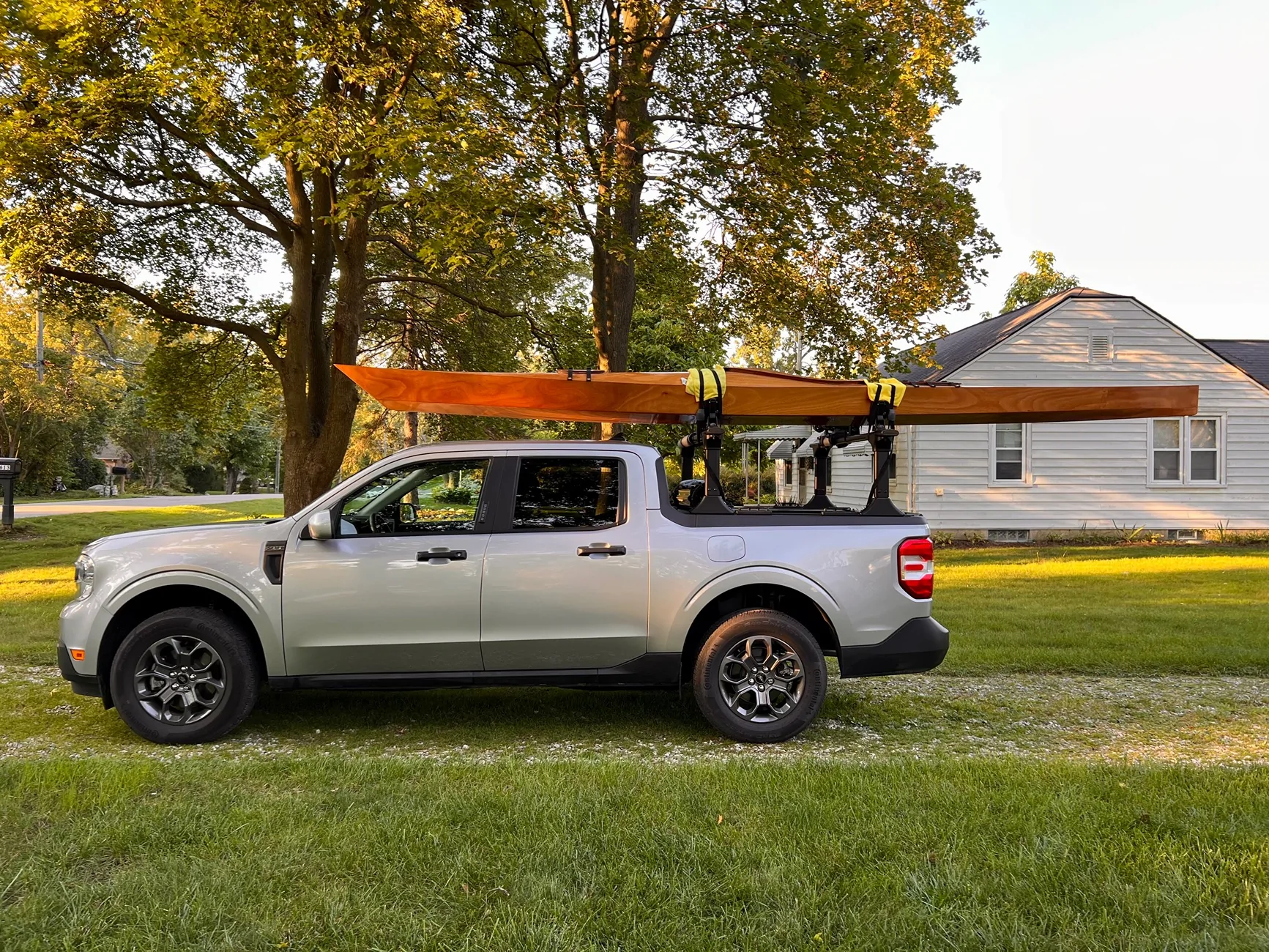 Ford Maverick Best rack for hauling extension ladders IMG_3208