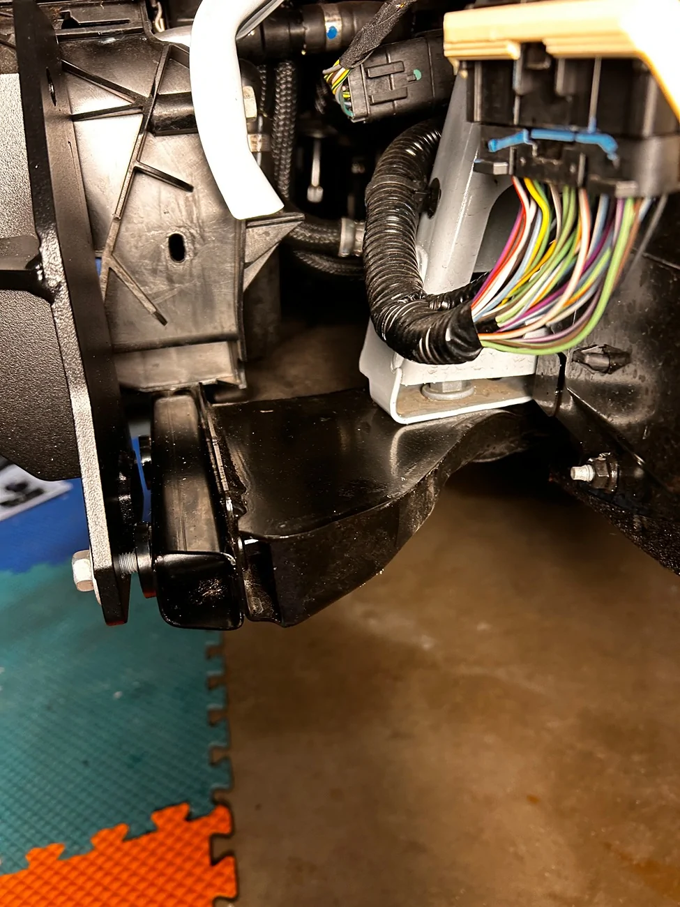 Ford Maverick Demco base plate for 2025 Maverick XLT IMG_1091