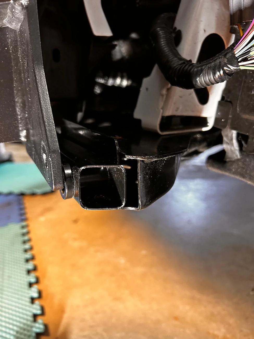 Ford Maverick New Demco Baseplate for 2025 Lariat Hybrid installed IMG_1097