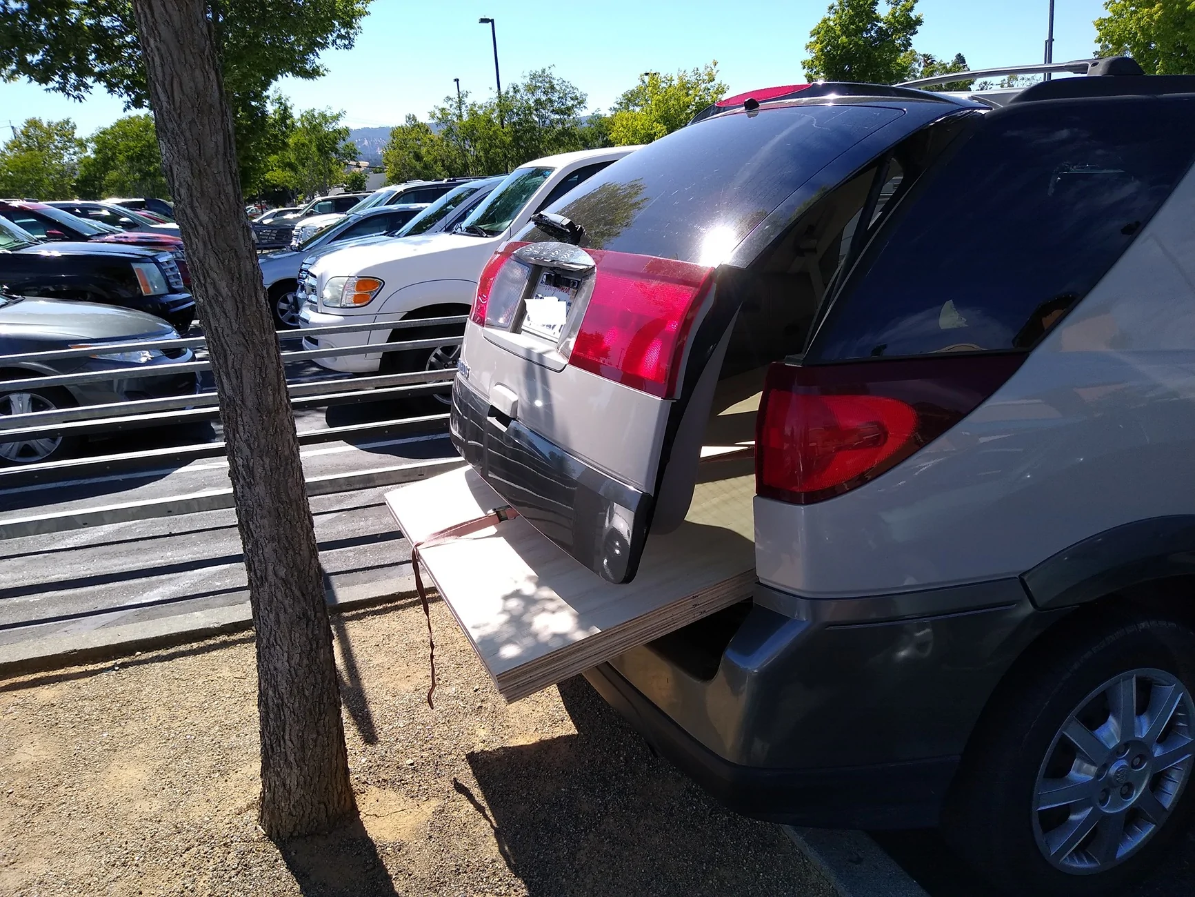 Ford Maverick The Maverick is a full size truck*, change my mind PlywoodBuick