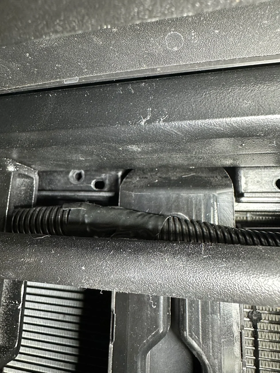 Ford Maverick New Demco Baseplate for 2025 Lariat Hybrid installed IMG_9318