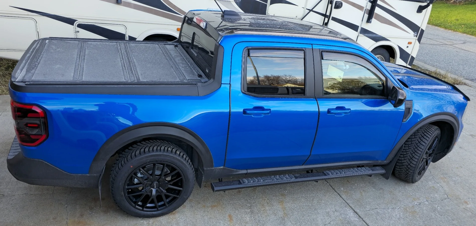 Ford Maverick Tonneau cover recommendation? 2025 Ford Maverick Lariat Hybrid AWD Blue Home STUDES  20251101_161356[1]