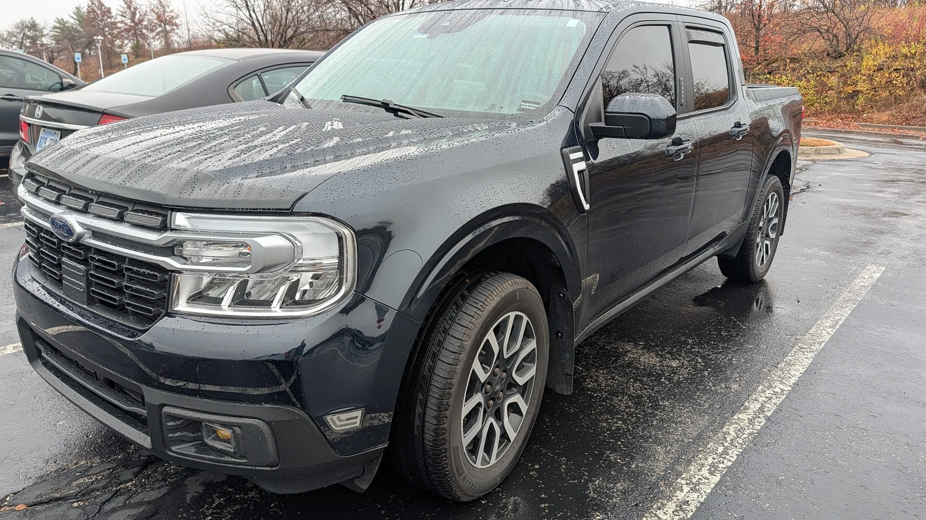 Ford Maverick Thinking about painting my rims bronze, opinions? PXL_20251121_171802845