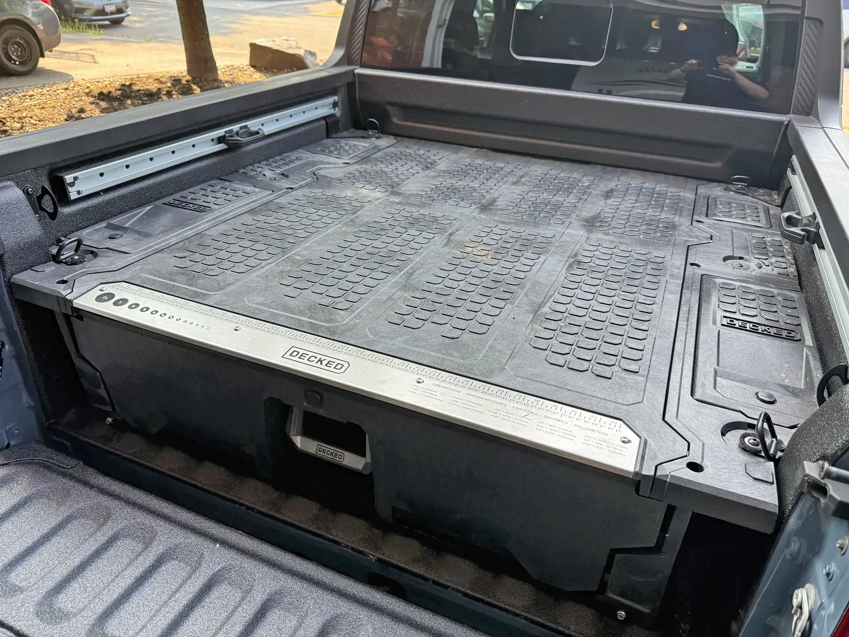 Ford Maverick DECKED Drawer System Installed decked storage system ford maverick 3