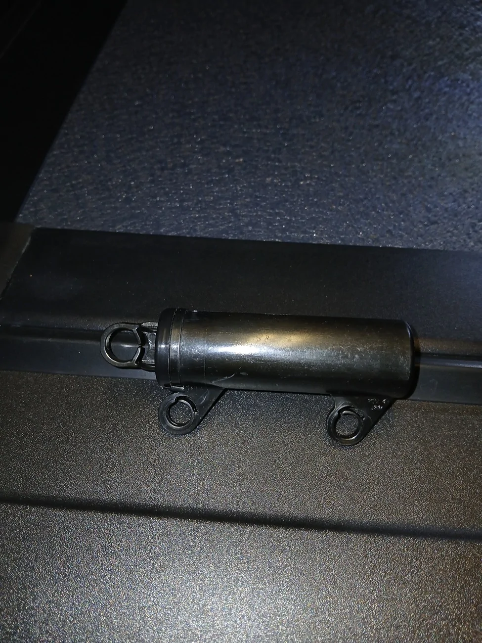 Ford Maverick Glove Box Dampener 20251129_133307
