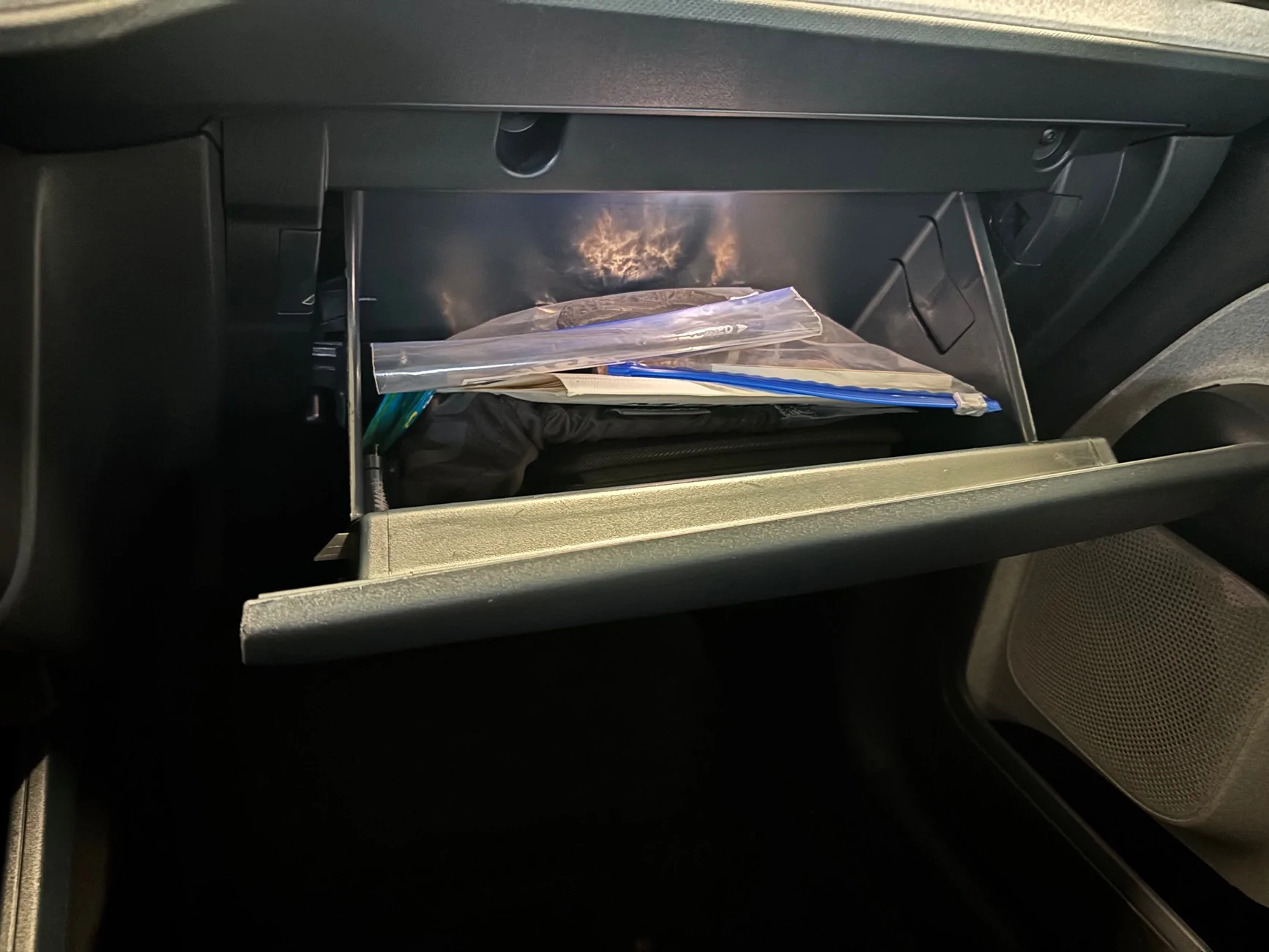 Ford Maverick Glove Box Dampener IMG_4268