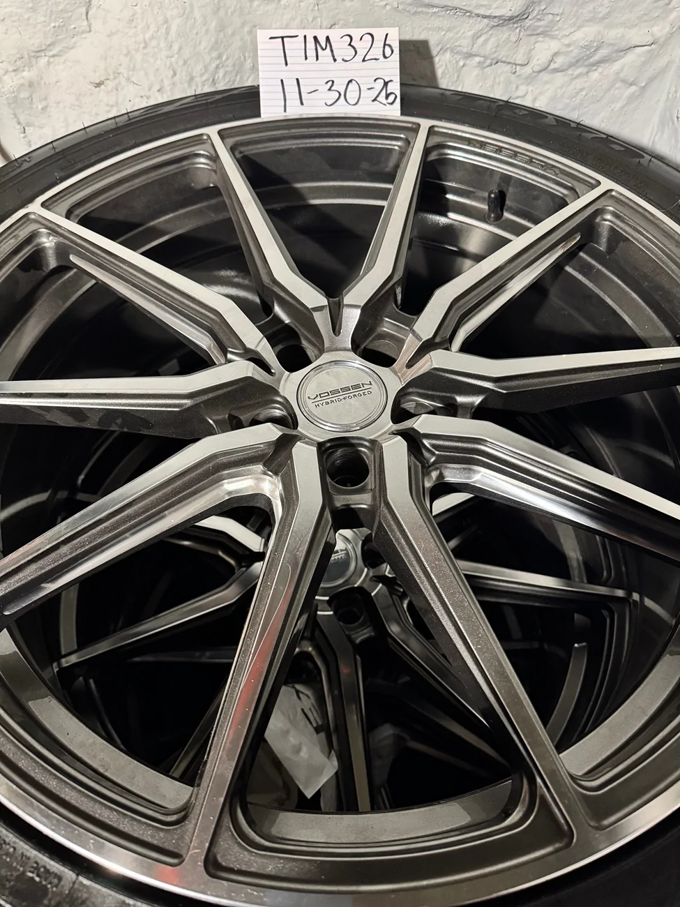 Ford Maverick 3500$ VOSSEN HF-3 HYBRID RIMS 22X9 CUSTOM FIT tempImagekDgxVu