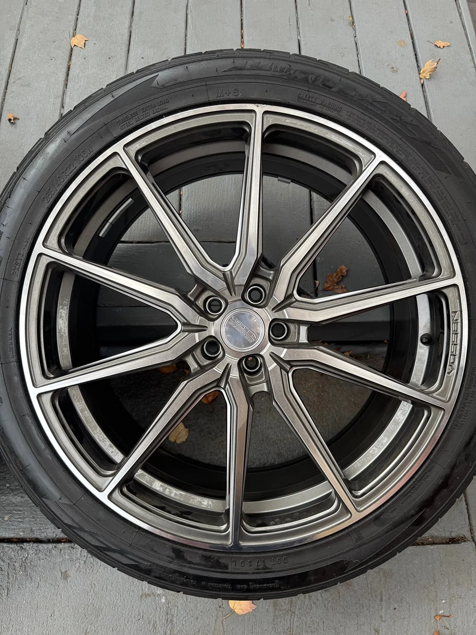 Ford Maverick 3500$ VOSSEN HF-3 HYBRID RIMS 22X9 CUSTOM FIT IMG_5515