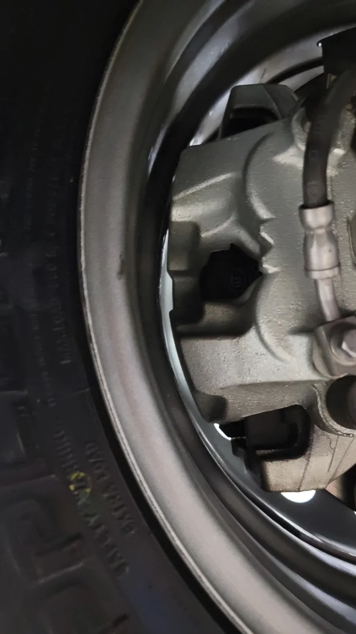 Ford Maverick Do 17s fit the Lobo? 20251201_155419