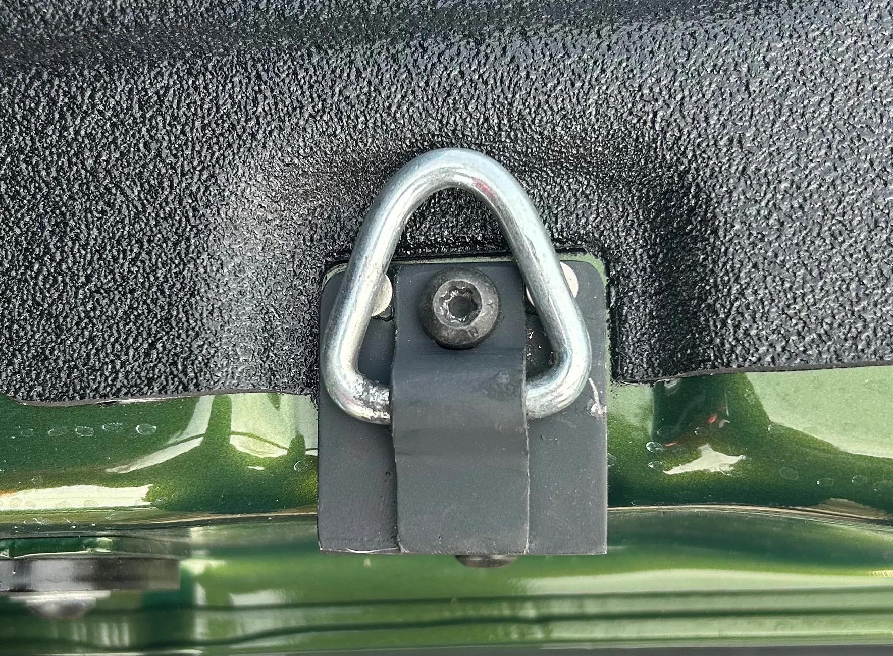 Ford Maverick Purpose of the brackets on the 2025 Maverick tailgate IMG_1477