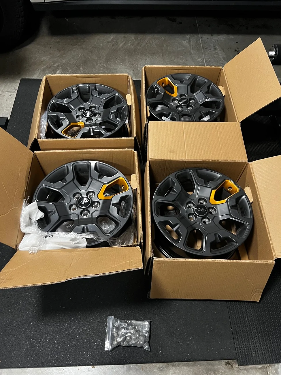 Ford Maverick 2025 Maverick tremor wheels IMG_6776